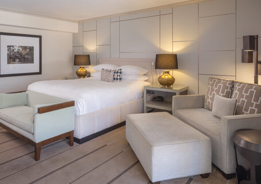 Elegant Guest Rooms | Resorts in Phoenix