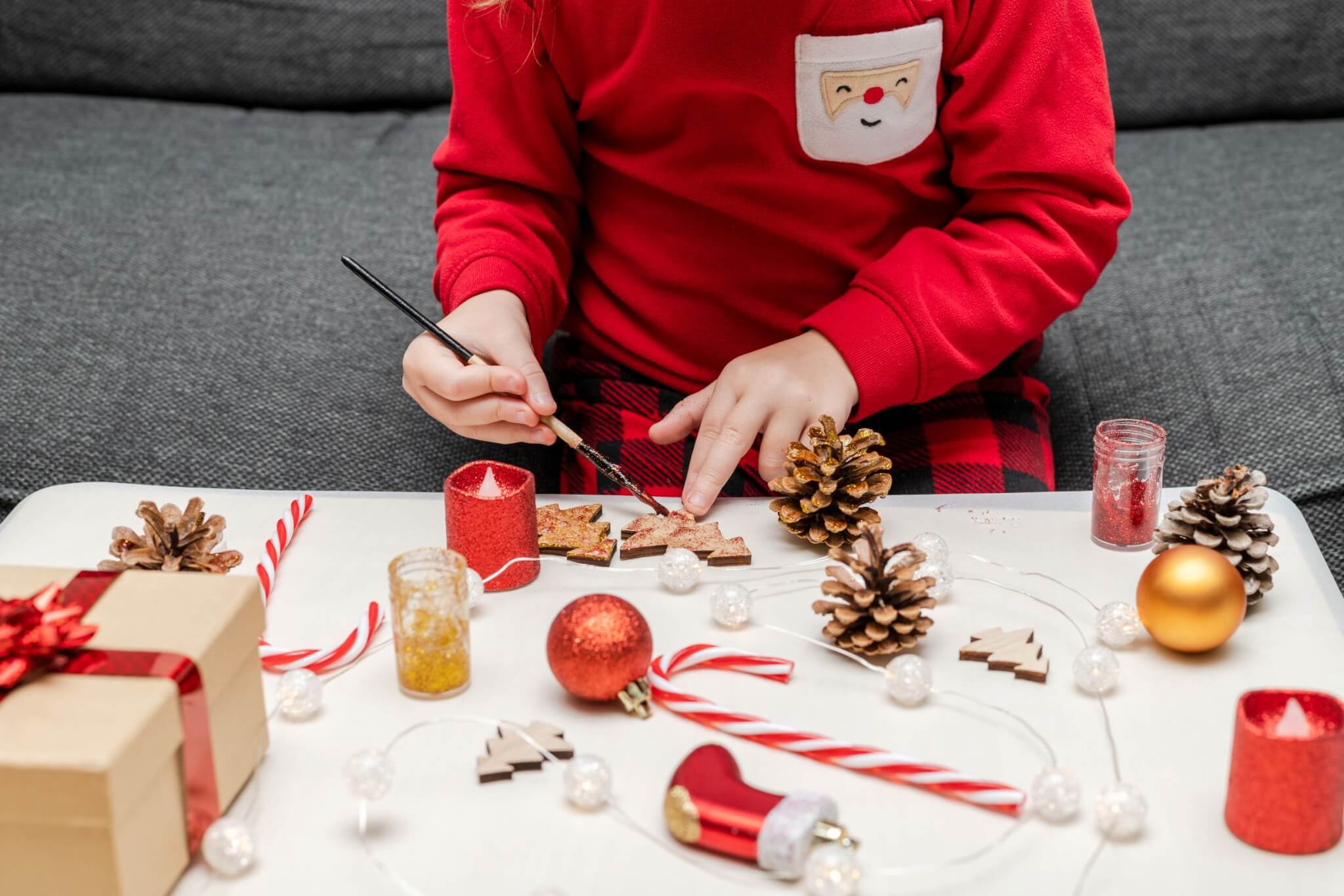 Families at the Arizona Biltmore | Holiday Crafting